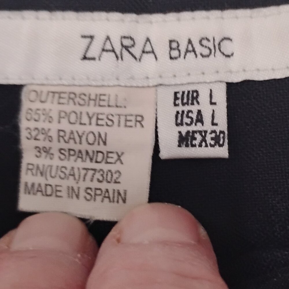 ZARA BASIC Black Tailored Shorts – Size Large - Picture 3 of 4